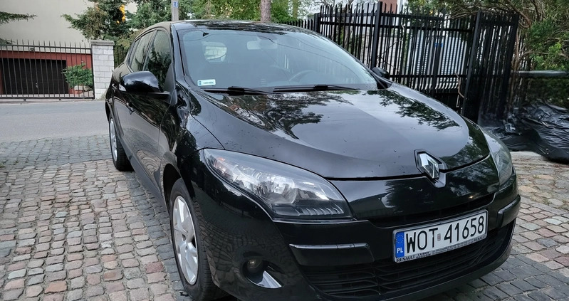 Renault Megane cena 19900 przebieg: 154600, rok produkcji 2011 z Józefów małe 172